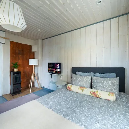 Apartament Garden Next To Telliskivi & Old Town Tallin