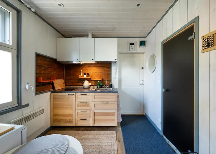 Garden Next To Telliskivi & Old Town Apartament *