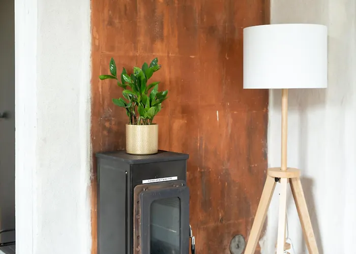 Garden Next To Telliskivi & Old Town Apartament *